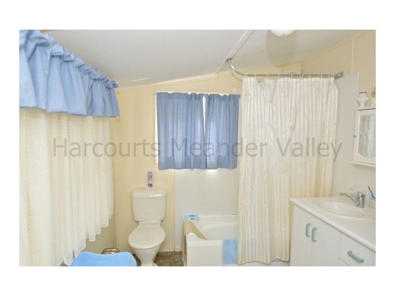 124 King St, Westbury TAS 7303