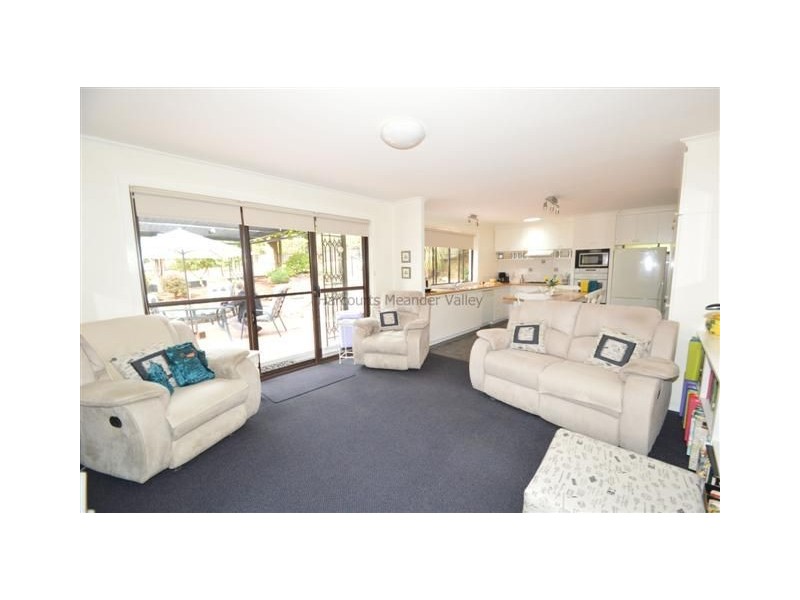 14 Barra Road, Deloraine TAS 7304