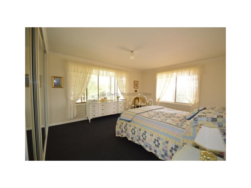 14 Barra Road, Deloraine TAS 7304