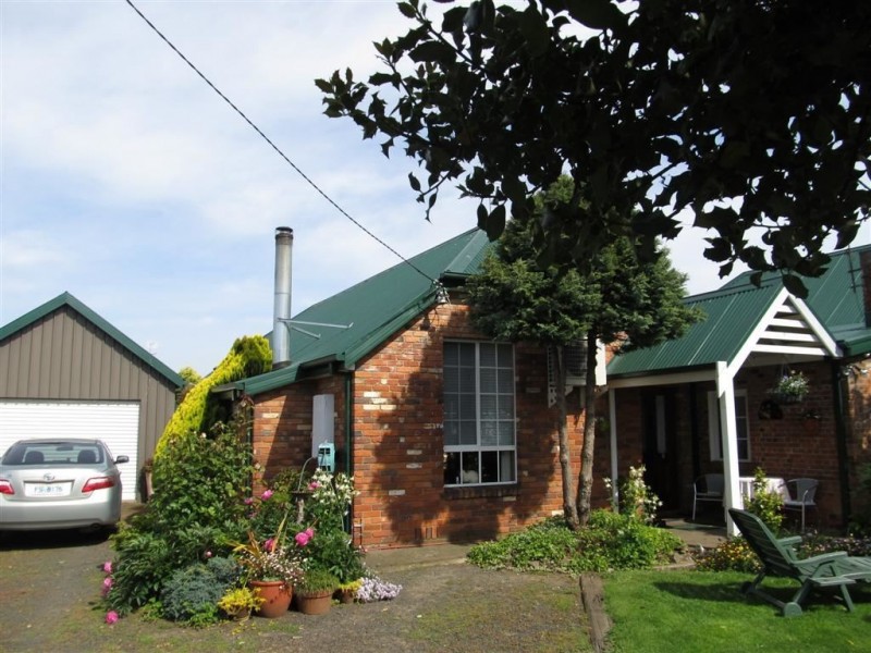 24 Meander Valley Road, Westbury TAS 7303