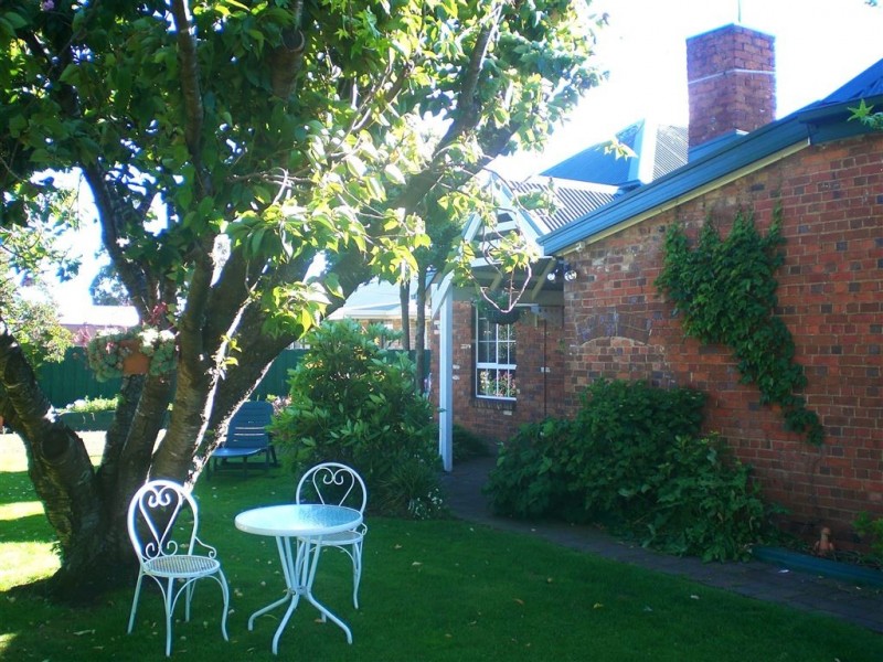 24 Meander Valley Road, Westbury TAS 7303