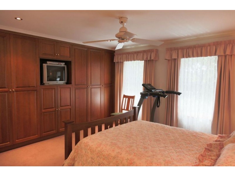 24 Meander Valley Road, Westbury TAS 7303