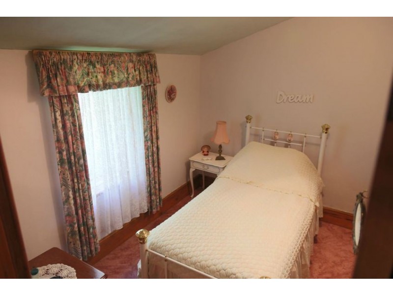 24 Meander Valley Road, Westbury TAS 7303