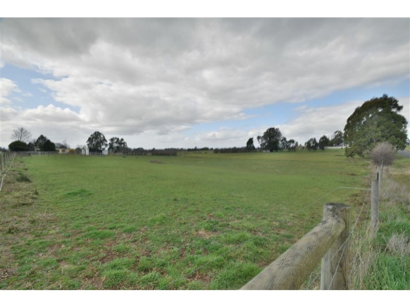 49 Veterans Row, Westbury TAS 7303