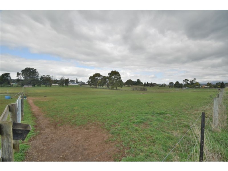 49 Veterans Row, Westbury TAS 7303