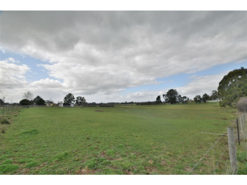 49 Veterans Row, Westbury TAS 7303