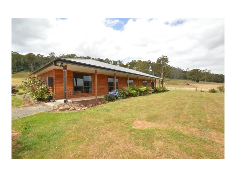 4 Pioneer Drive, Mole Creek TAS 7304