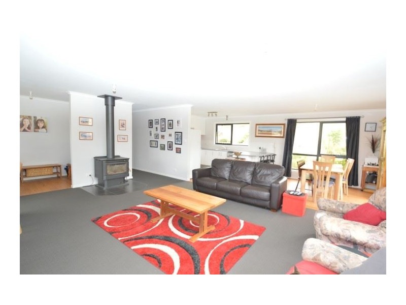 4 Pioneer Drive, Mole Creek TAS 7304