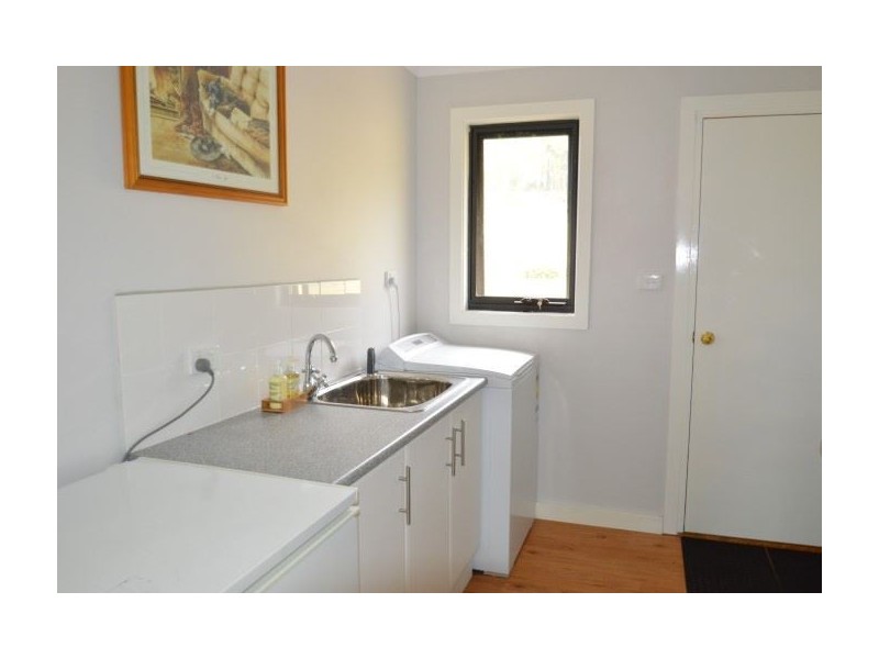 4 Pioneer Drive, Mole Creek TAS 7304
