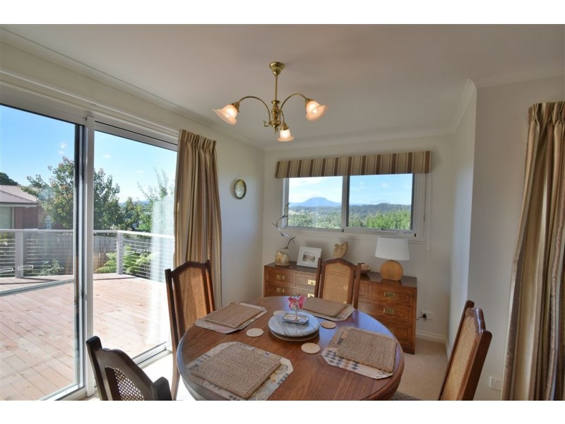 51 Moriarty St, Deloraine TAS 7304