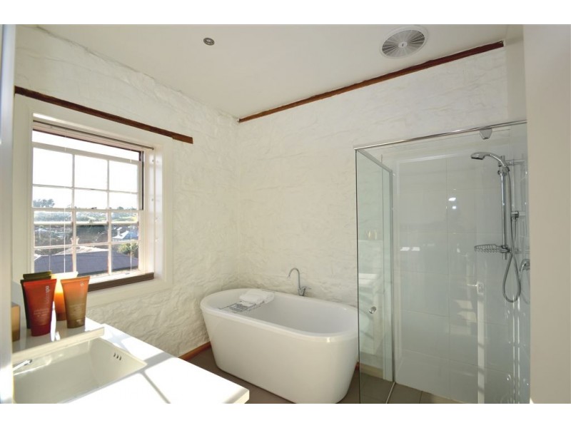 14 Parsonage Street, Deloraine TAS 7304