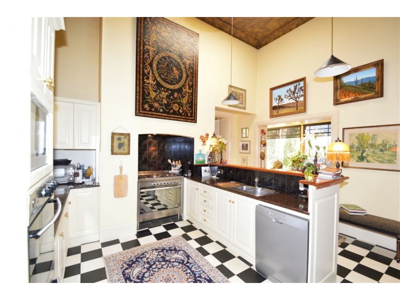 22 West Barrack Street, Deloraine TAS 7304