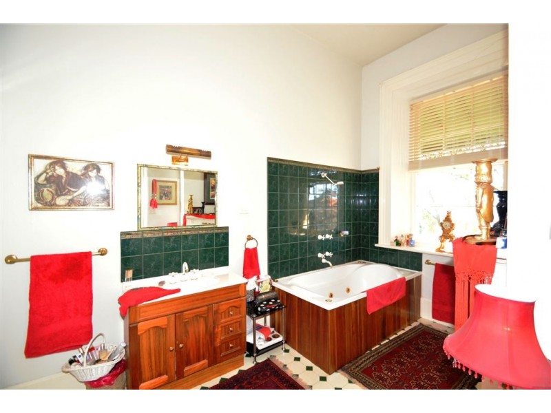 22 West Barrack Street, Deloraine TAS 7304