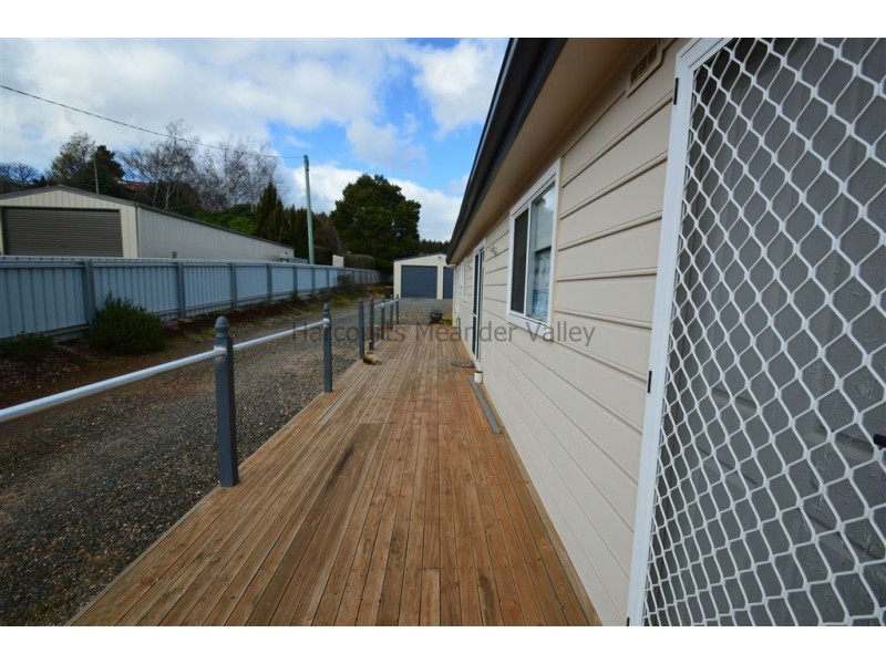 32 Lansdowne Place, Deloraine TAS 7304
