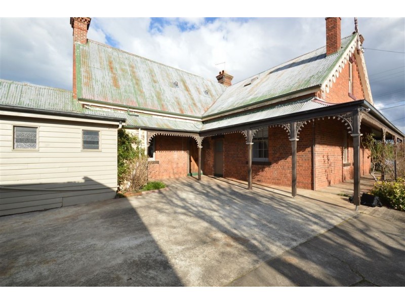 Contact Agent, Deloraine TAS 7304