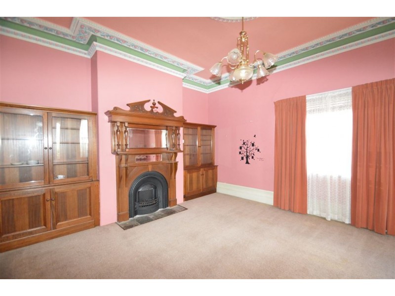 Contact Agent, Deloraine TAS 7304