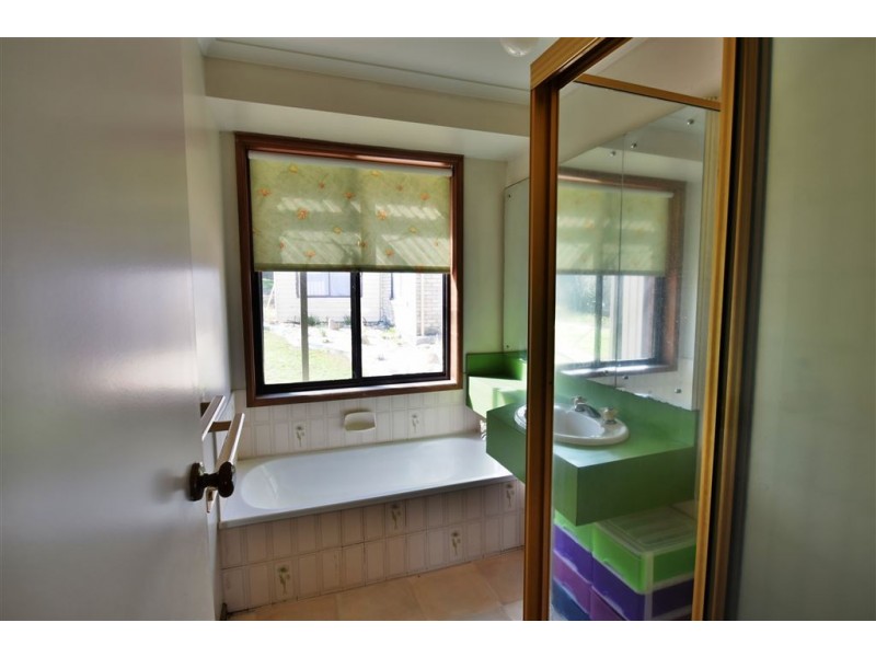 25 Caveside Road, Mole Creek TAS 7304