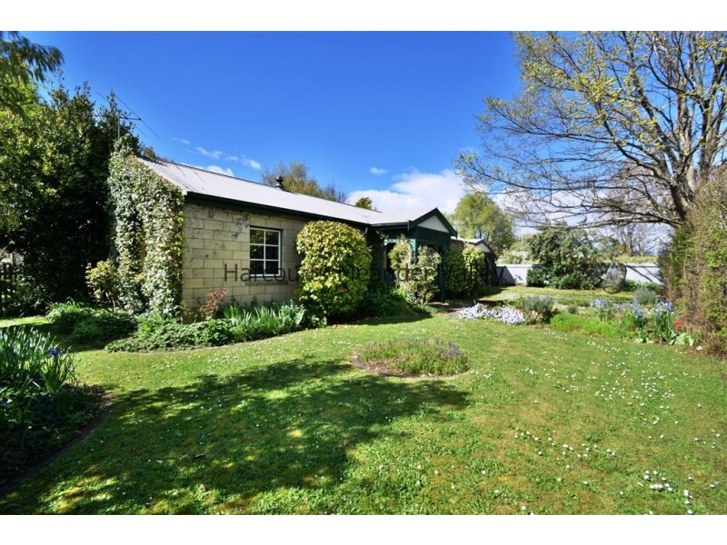 27 Taylor Street, Westbury TAS 7303
