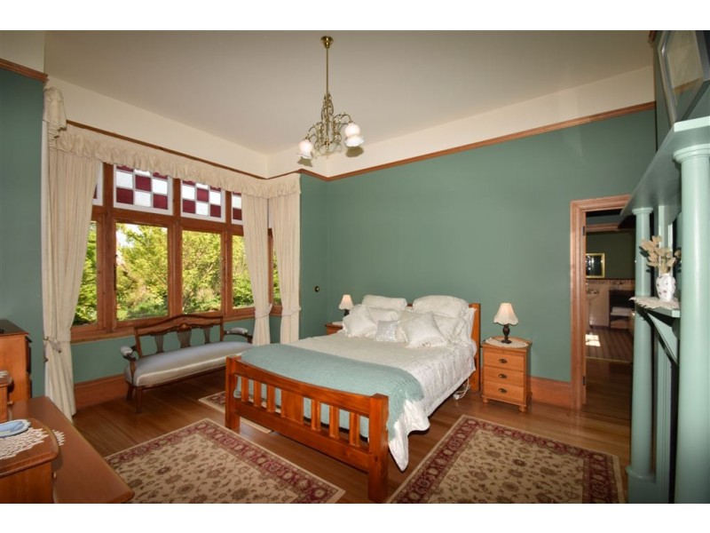 105 West Westbury Place, Deloraine TAS 7304