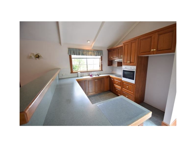 24 Meander Valley Rd, Westbury TAS 7303