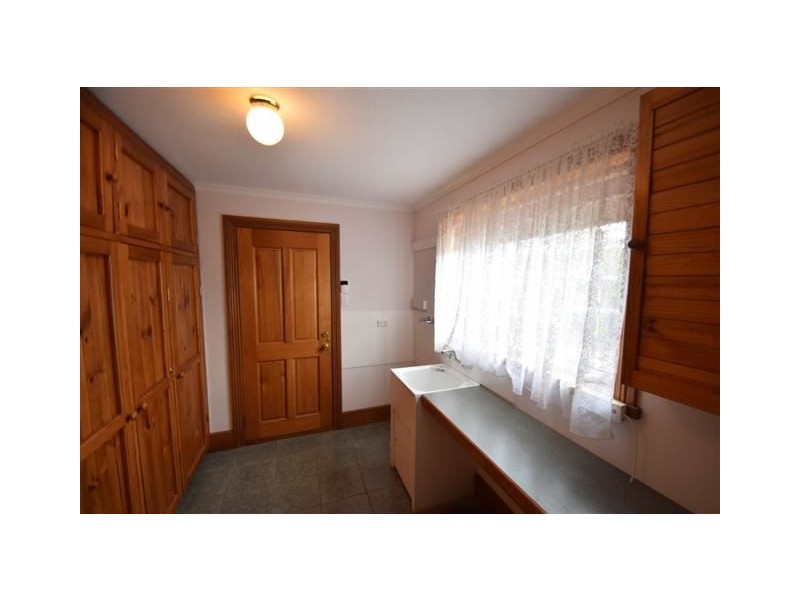 24 Meander Valley Rd, Westbury TAS 7303