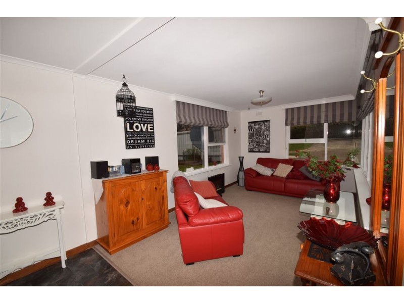 62 West  Church Street, Deloraine TAS 7304