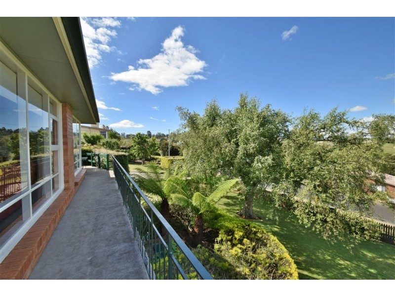 62 West  Church Street, Deloraine TAS 7304