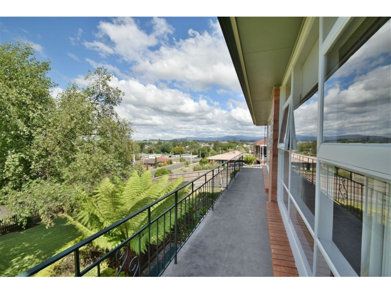 62 West  Church Street, Deloraine TAS 7304