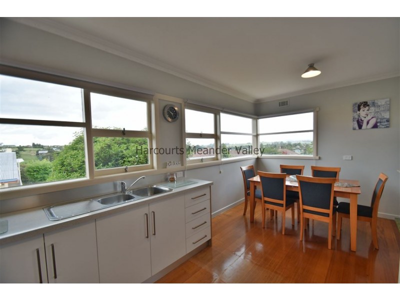 30 Weston Street, Deloraine TAS 7304