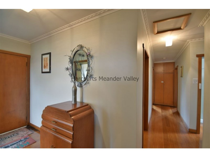 30 Weston Street, Deloraine TAS 7304