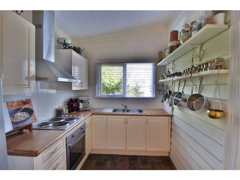 17 East Westbury Place, Deloraine TAS 7304