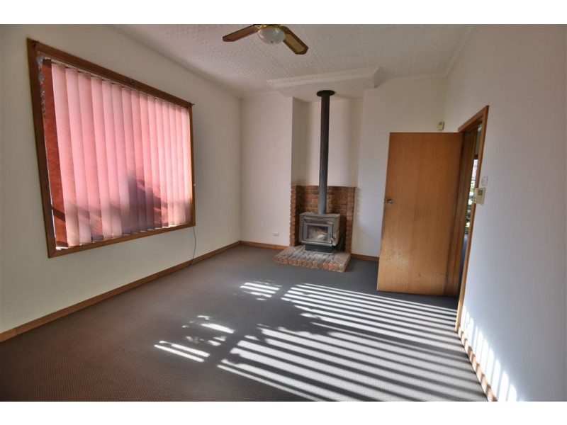 135 King St, Westbury TAS 7303