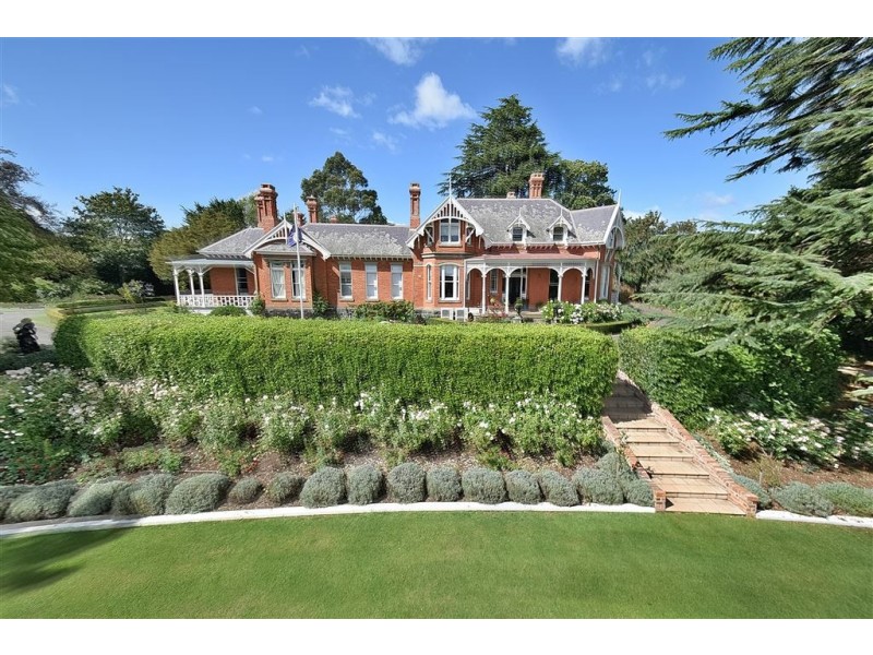 13 East Barrack St, Deloraine TAS 7304