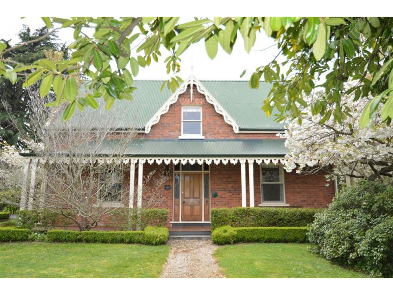 13 Lonsdale Promenade, Westbury TAS 7303