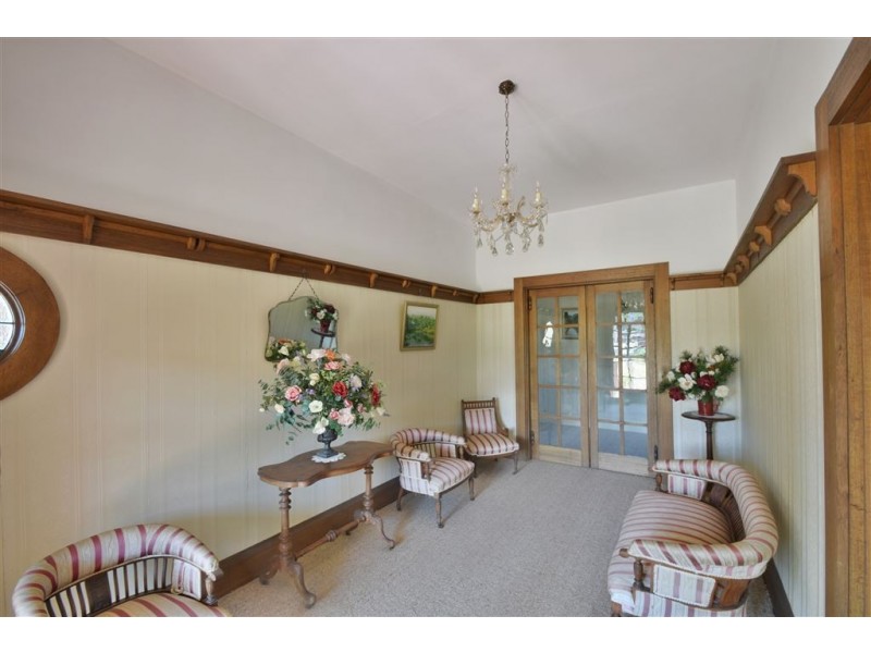 52 Emu Bay Road, Deloraine TAS 7304