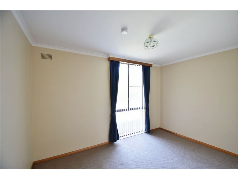 2/122 Emu Bay Road, Deloraine TAS 7304