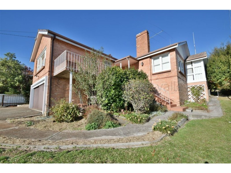 24 Parsonage St, Deloraine TAS 7304