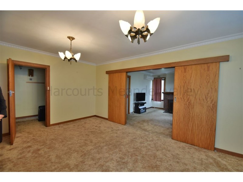 24 Parsonage St, Deloraine TAS 7304