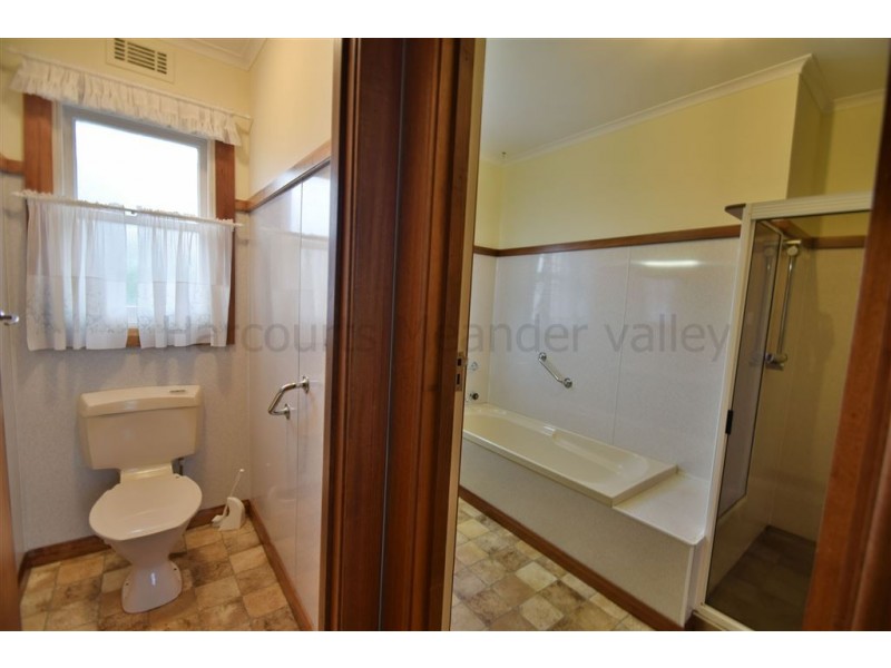 24 Parsonage St, Deloraine TAS 7304