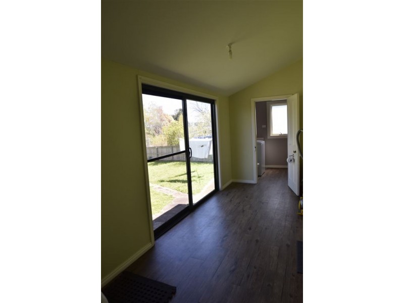 120 Emu Bay Road, Deloraine TAS 7304