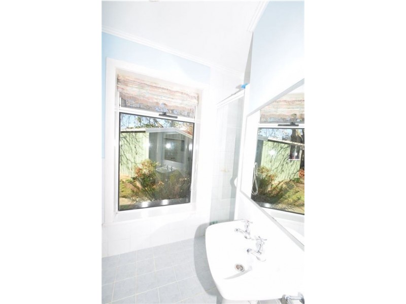 1 Lonsdale Promenade, Westbury TAS 7303