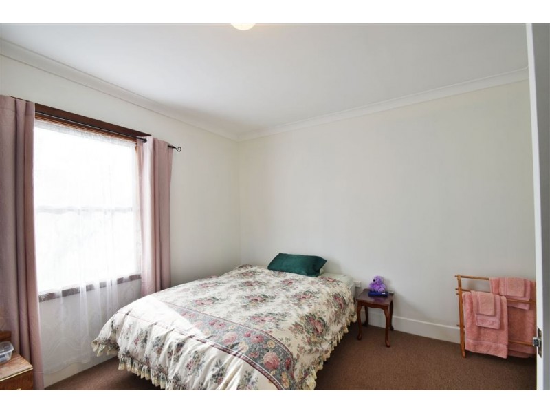 94 East Barrack St, Deloraine TAS 7304