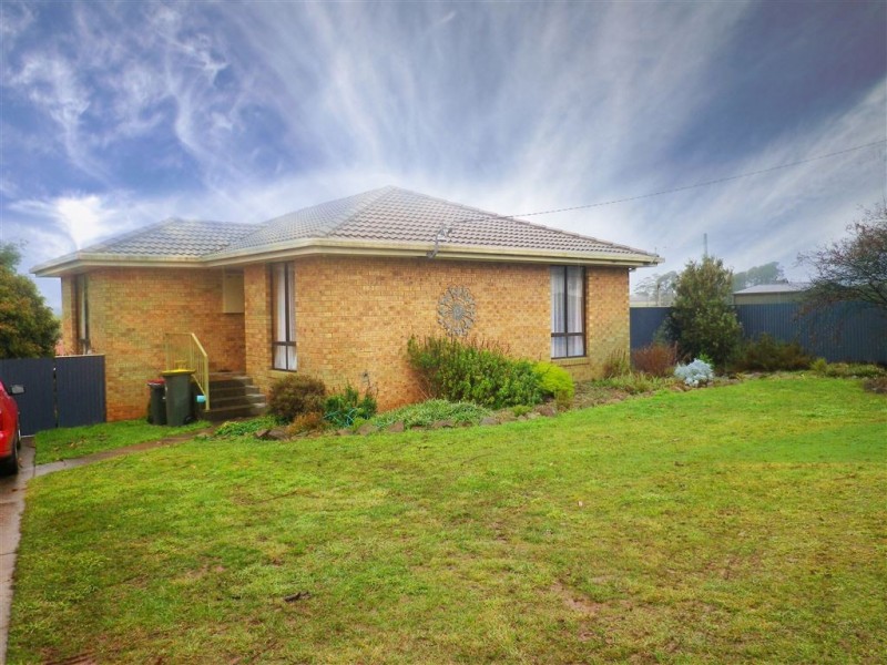56 East Barrack St, Deloraine TAS 7304