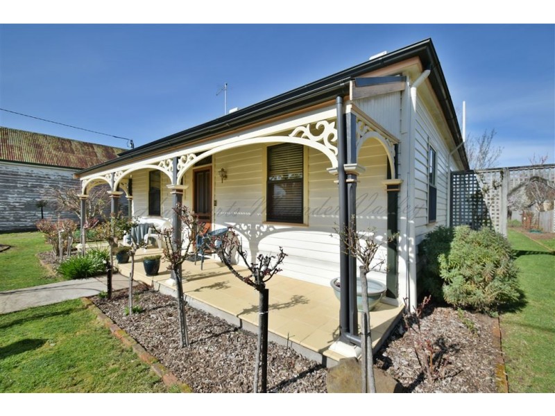 16 Lyall St, Westbury TAS 7303