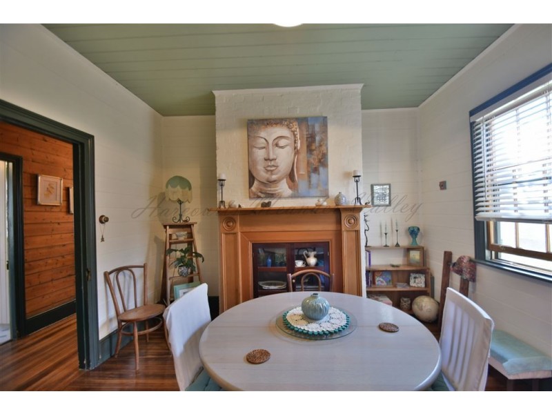 16 Lyall St, Westbury TAS 7303