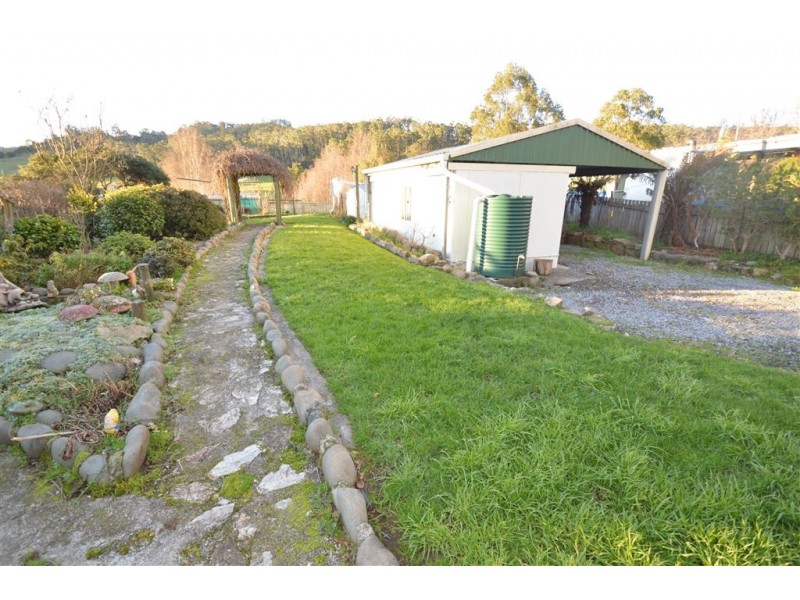 30 Pioneer Drive, Mole Creek TAS 7304