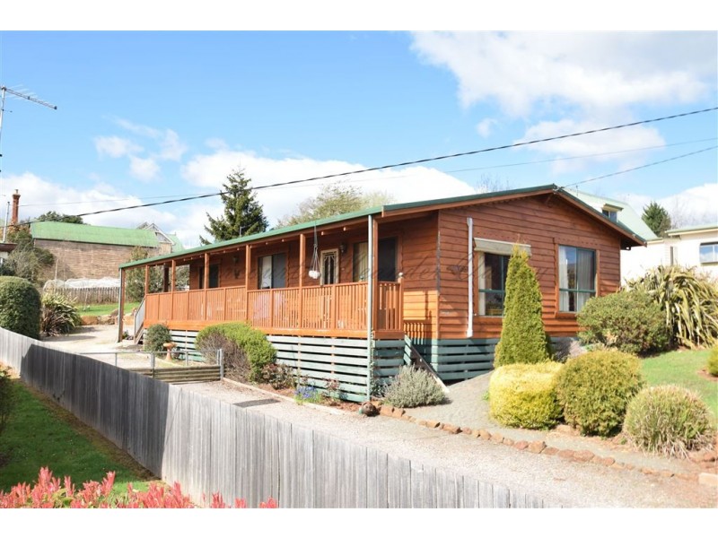 10 East Barrack St, Deloraine TAS 7304