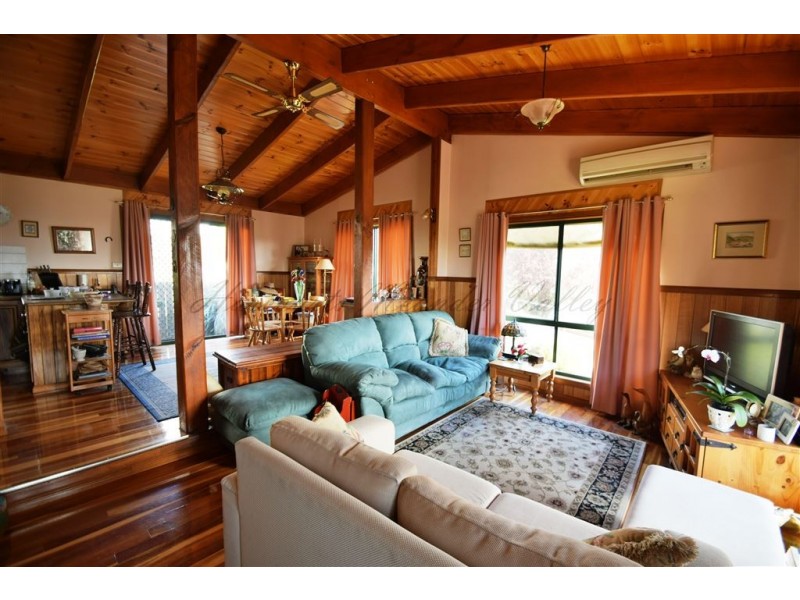 10 East Barrack St, Deloraine TAS 7304