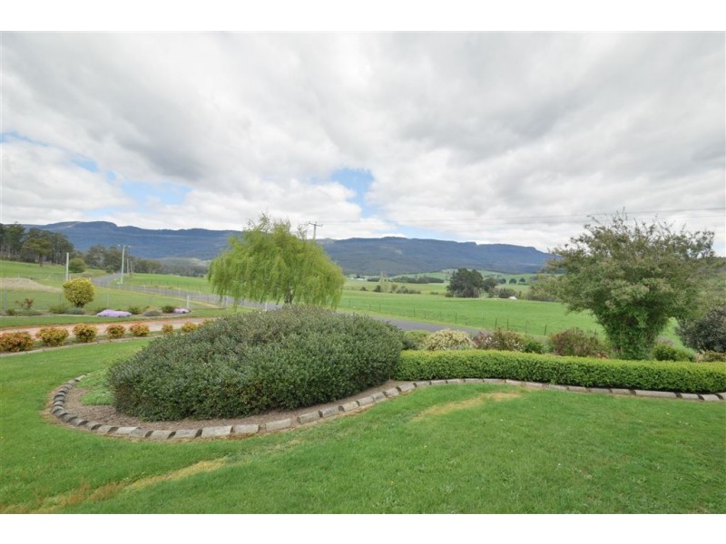 229 Caveside Road, Mole Creek TAS 7304