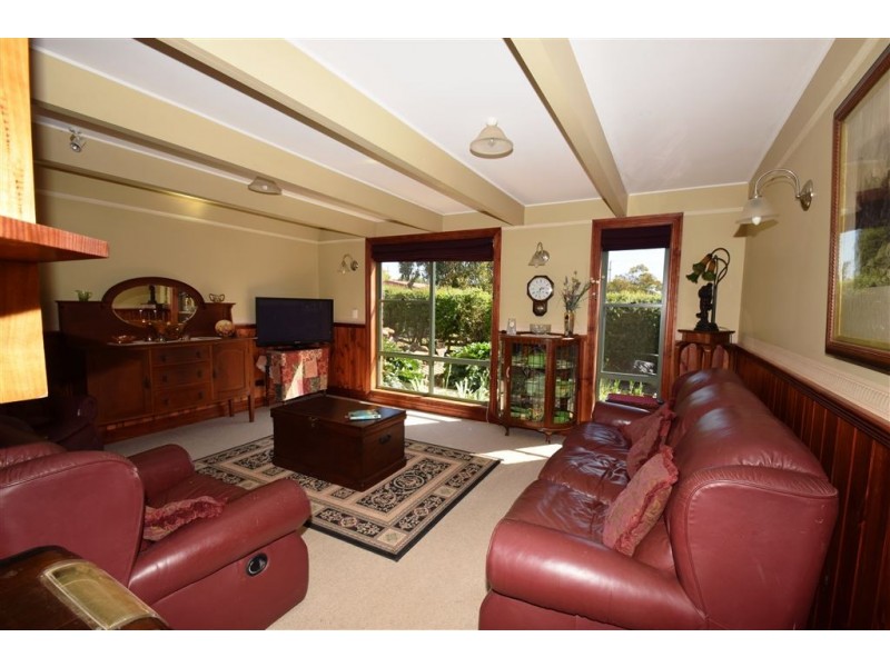 19 A Jones St, Westbury TAS 7303